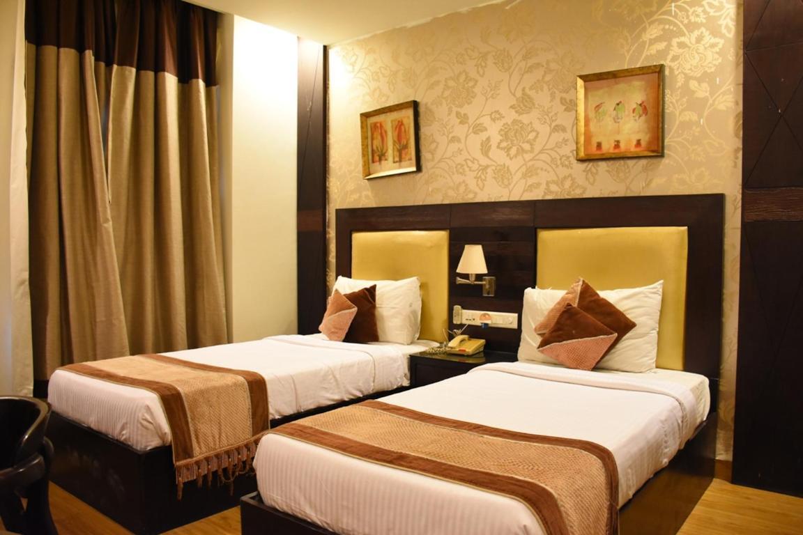 Aaron Residency New Delhi
